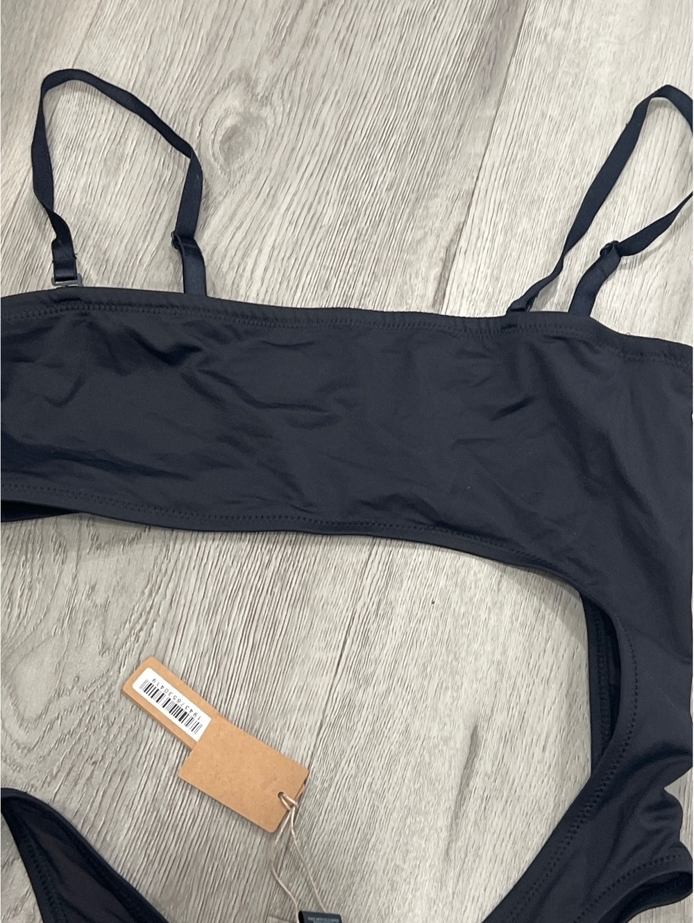 Skims signature swim strapless monokini - Picture 3 of 5